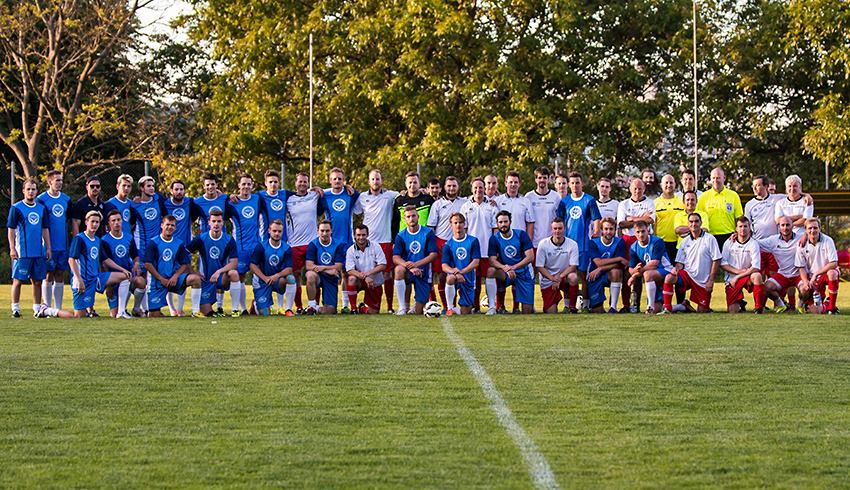 Kometa si letní přípravu zpestřila fotbalovým zápasem proti lékařům z Nemocnice u Sv. Anny